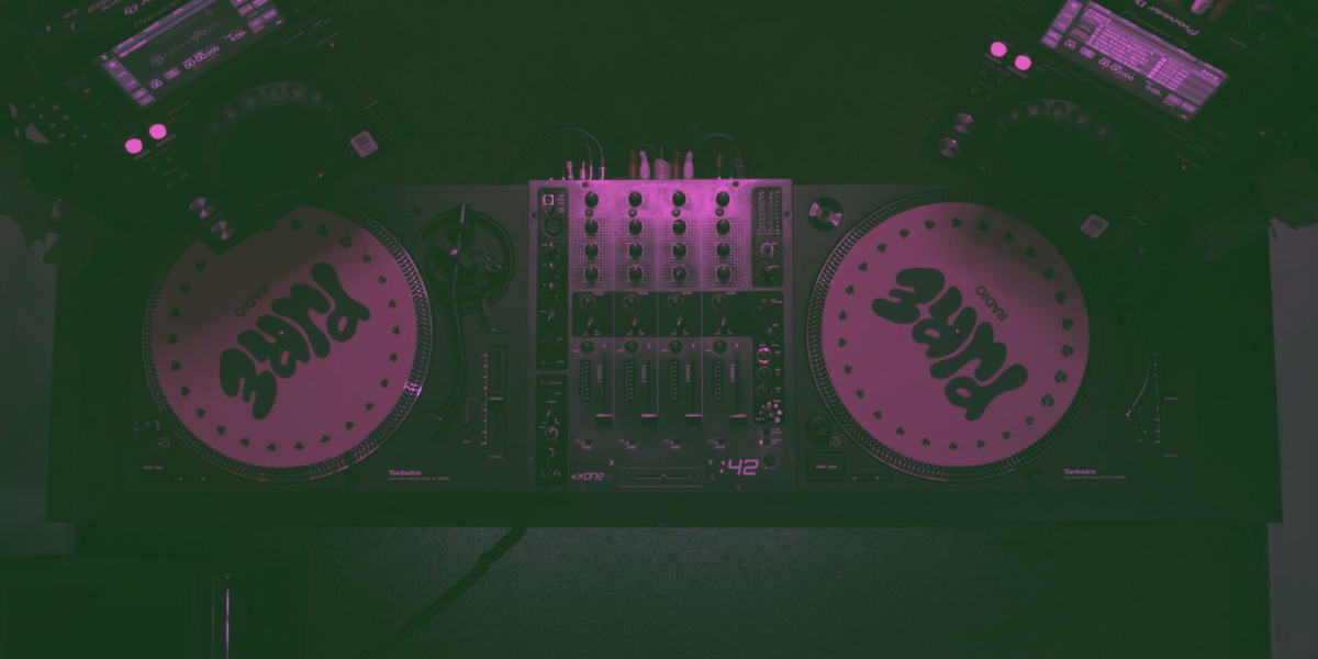 pure radio - soundwave101