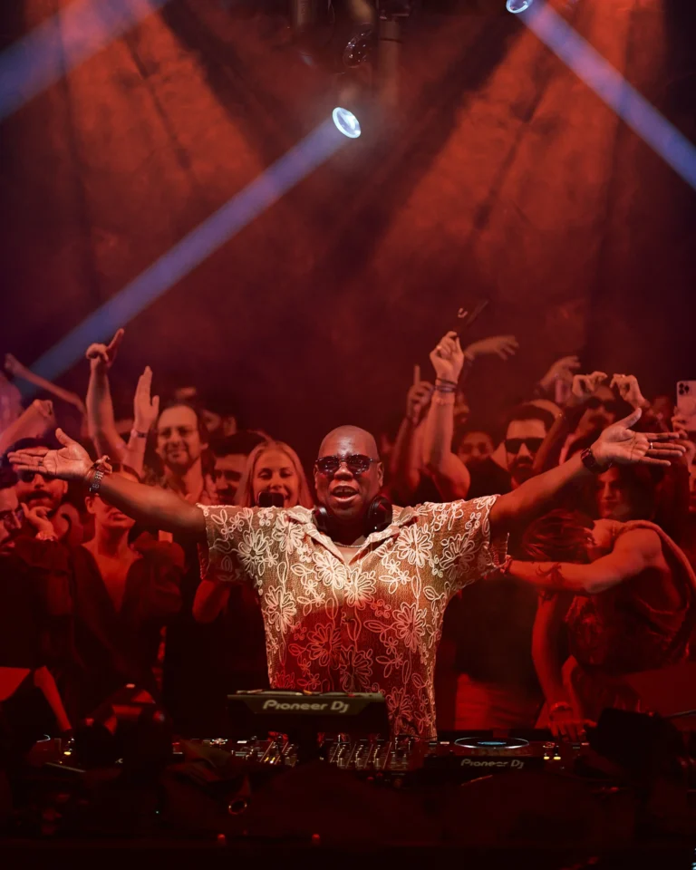 Carl Cox e [UNVRS]:  una stagione estiva di b2b esclusivi e i Souldynamic in line up