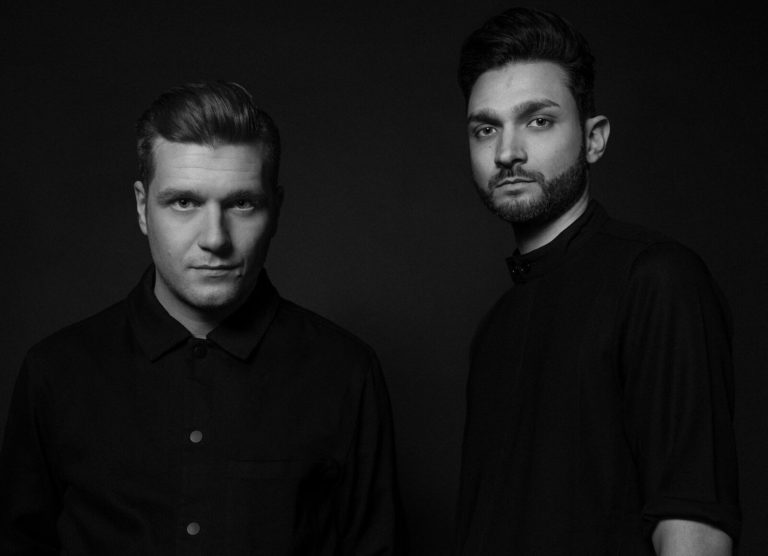Adriatique annunciano il nuovo album su Afterlife: “Nude”