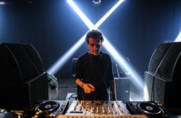 Mondo Techno