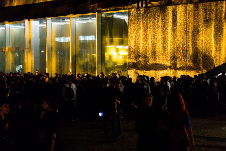 Fondazione Prada e Craig Richards svelano “I want to like you but I find it difficult”