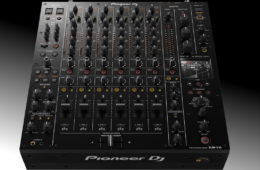Pioneer DJ DJM V10