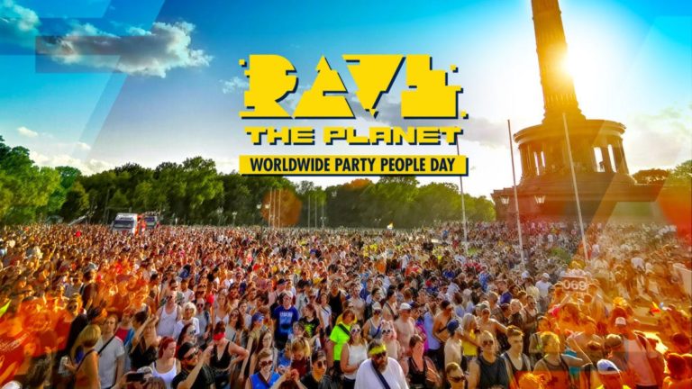 Rave The Planet Parade tornerà a Berlino nel 2022