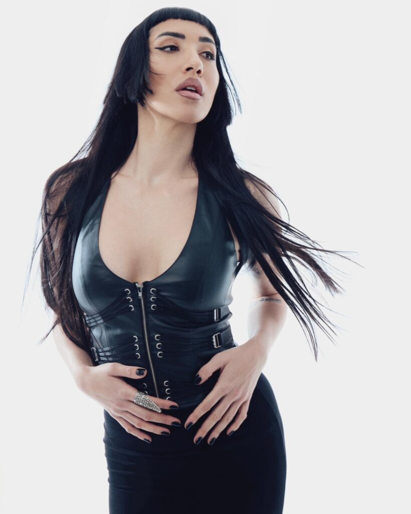 SARAHREY