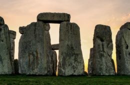 Stonehenge e Paul Oakenfold