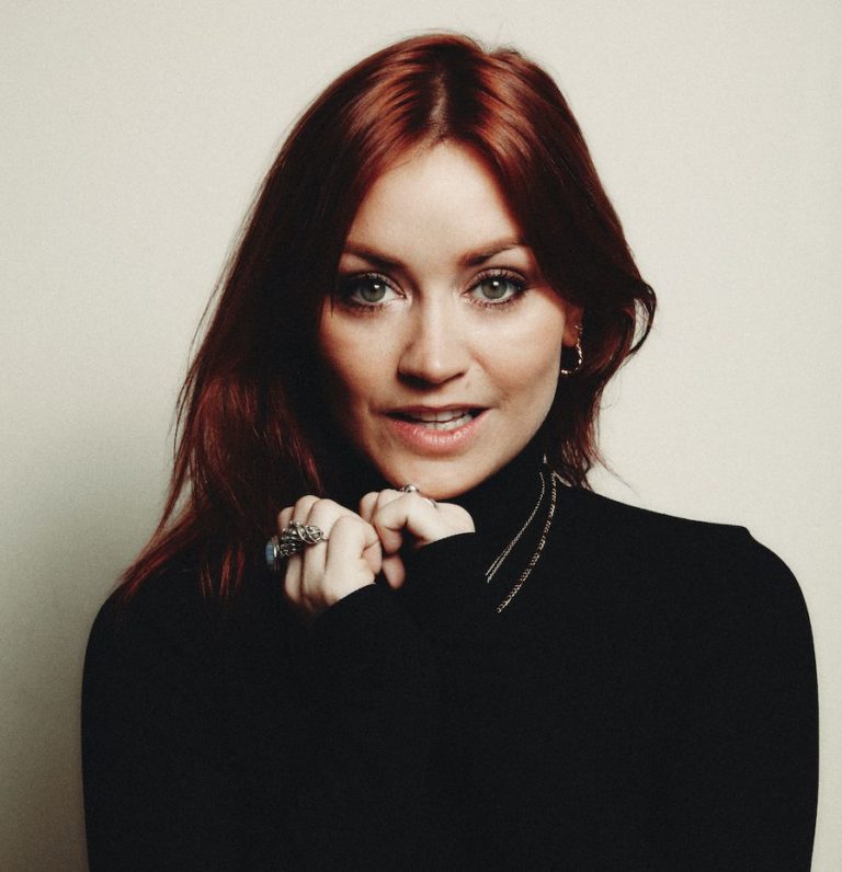 Arielle Free: dalla radio alla consolle