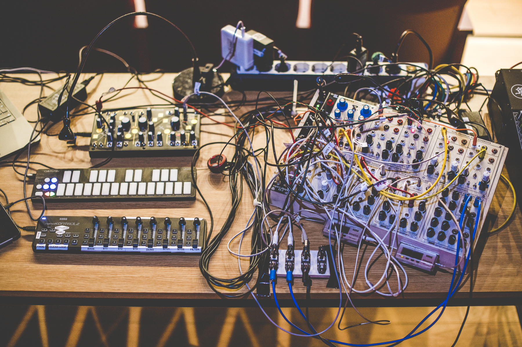 SOGLIE IMMERSIVE - ABUL MOGARD 2023