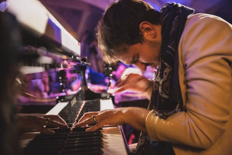 Francesco Cavestri, tra musica elettronica e jazz