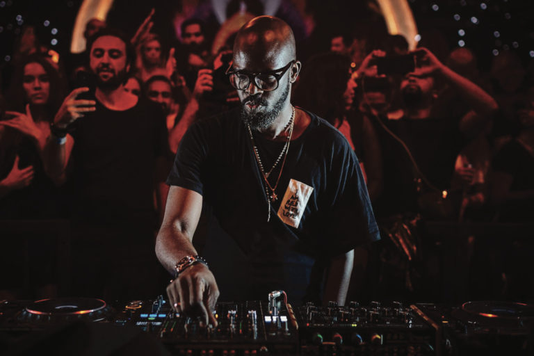 Armada Music lancia il nuovo remix di Black Coffee