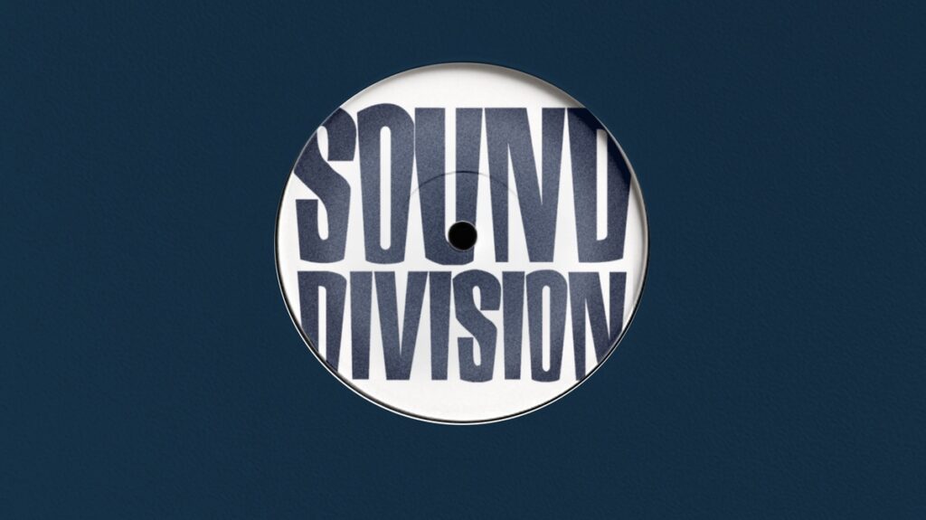 COVER MARK ROW INTERVIEW