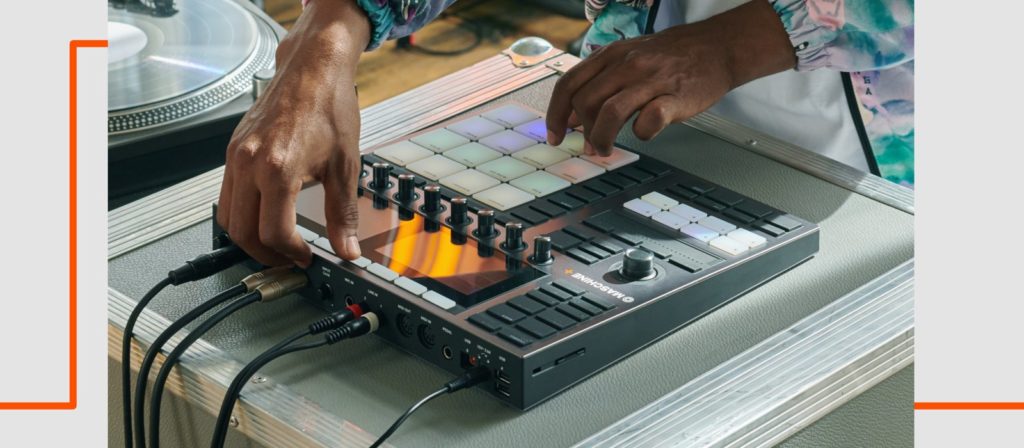 Maschine Plus