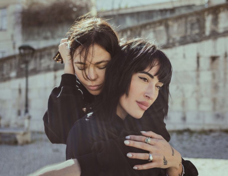 “White Horse”: il nuovo EP di Indira Paganotto e Nina Kraviz