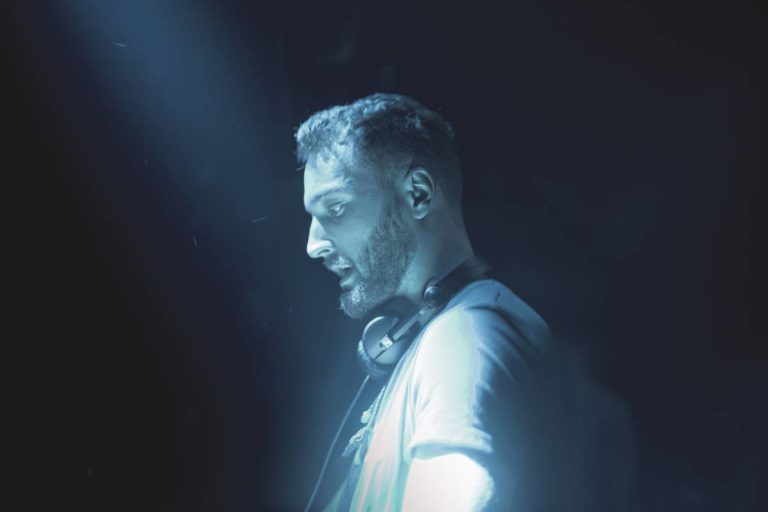 Paradoks: la musica come via per sfuggire dal paradosso