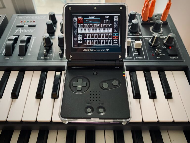 Il Game Boy Advance SP e il suo sequencer gratuito