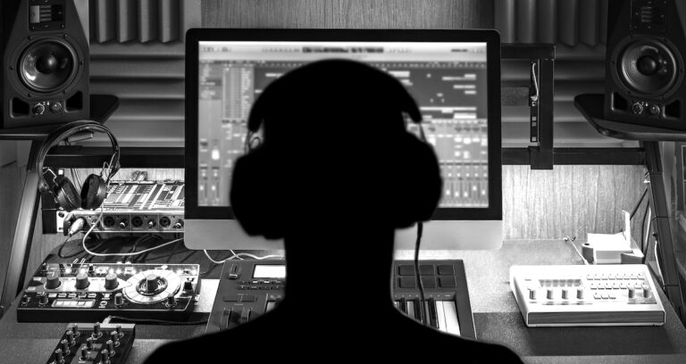 Dai fondi sequestrati alla musica: in UK l’iniziativa a sostegno dei giovani artisti