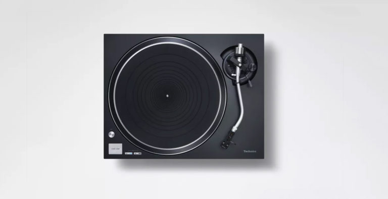 Technics presenta i suoi nuovi giradischi: ecco 100C e 1200MK7