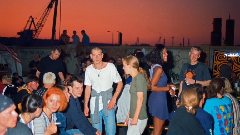 Kein Morgen: Werner Amann documenta la scena rave dei primi anni ’90