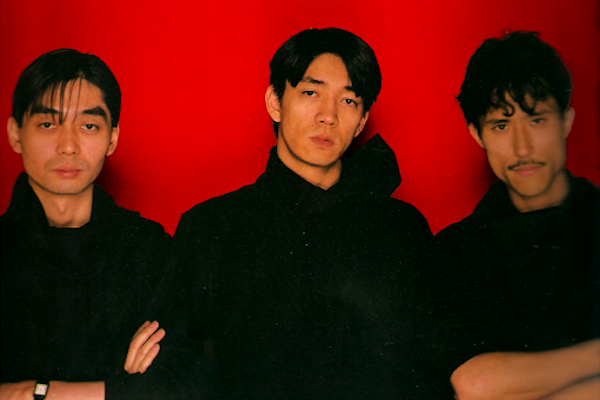 YMO